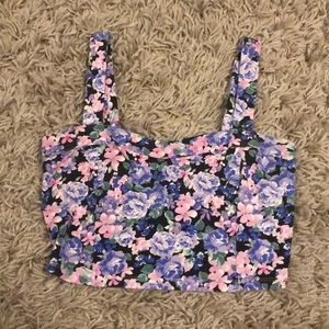 Forever 21 Crop Top Large